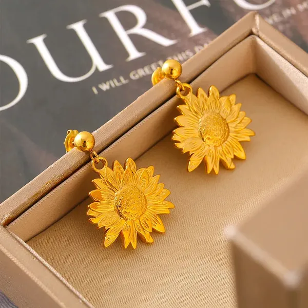 Gold_Sunflower_Earrings_For_Women